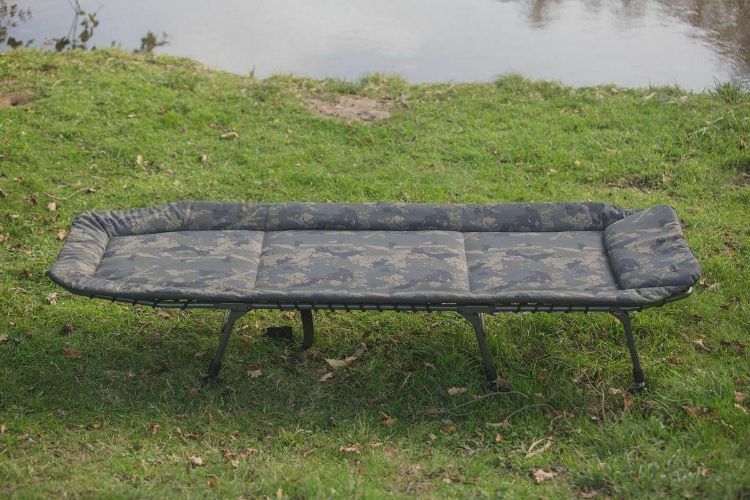 Picture of Solar Tackle Undercover Camo Bedchair