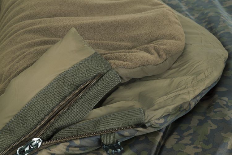 Picture of Shimano Trench Gear MAG Bedchair Sleeping System 4 Season