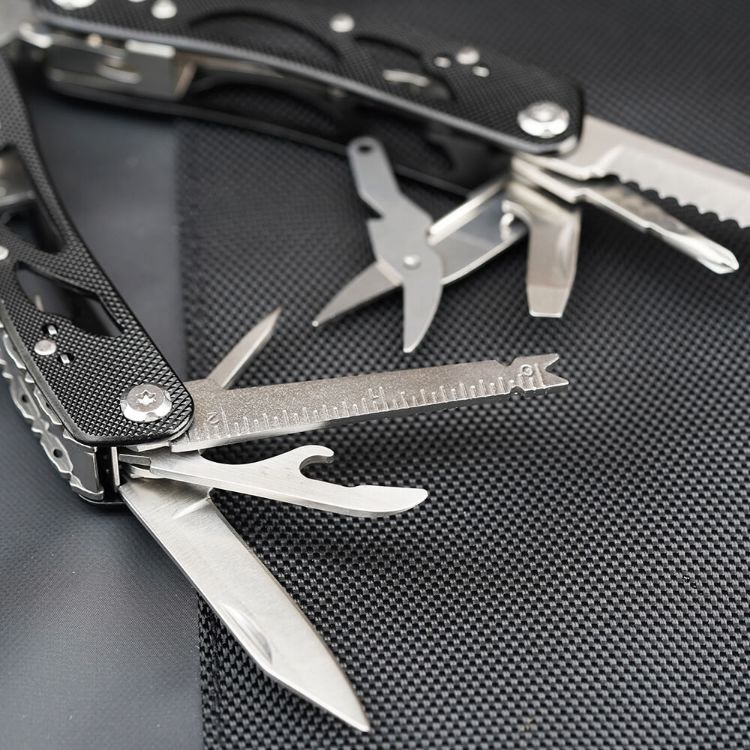 Picture of Spro Freestyle Folding 13 in 1 Multi Tool