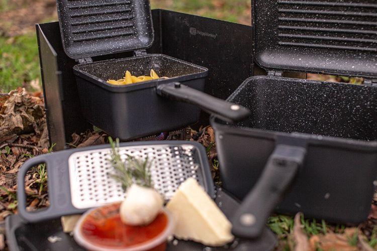 Picture of RidgeMonkey Connect Deep Pan & Griddle XL Granite Edition