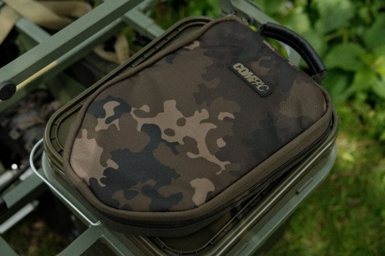 Picture of Korda Compac Scales Pouch Dark Kamo